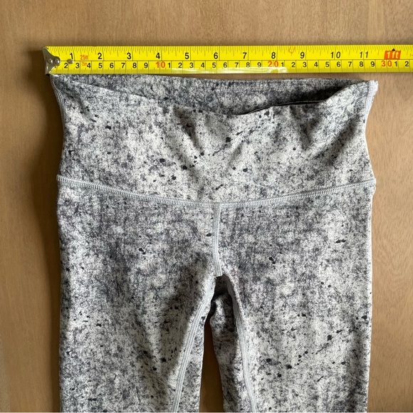 Lululemon Wunder Under Low-Rise Tight *Full-On Luxtreme 28" Alpine White Multi - Picture 10 of 11